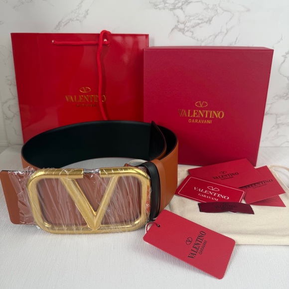 Valentino Garavani Brown Leather VLogo Belt with Gold Buckle main image 4